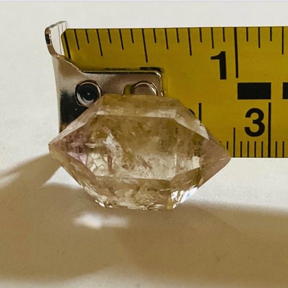 Natural Quartz Crystal Double Terminated 1” by .5” Arizona Healing Qualities - Picture 3 of 9